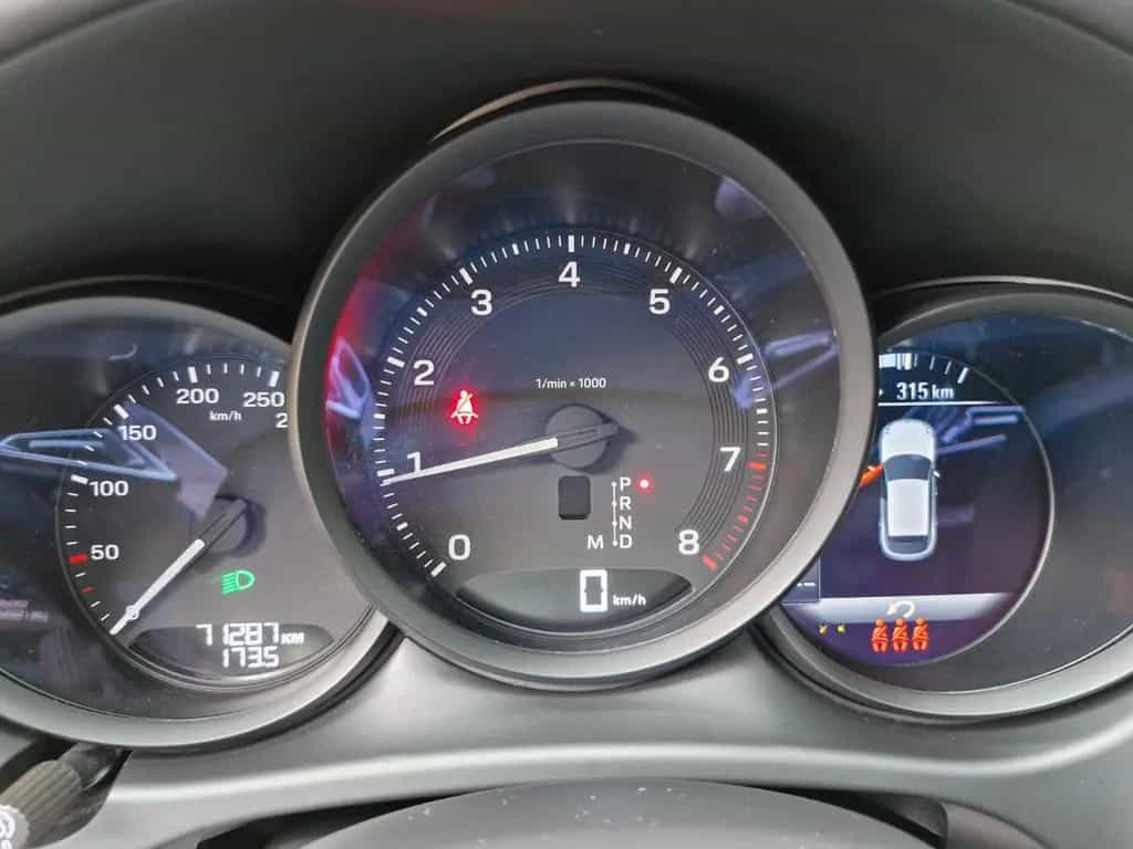 Porsche Macan 1.Hand LED 21 Zoll MwSt ACC Kamera 03/2022-photo-10