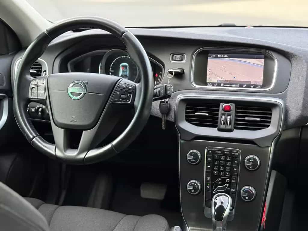 Volvo V40 You! Navi Xenon Automatik 11/2013-photo-15