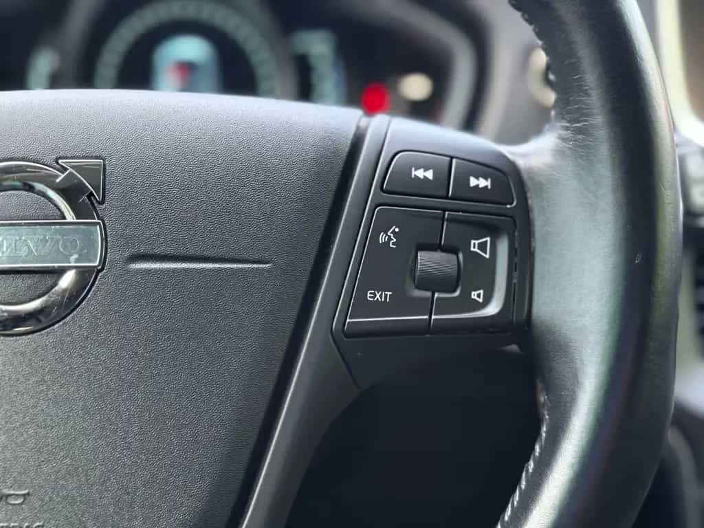 Volvo V40 You! Navi Xenon Automatik 11/2013-photo-20