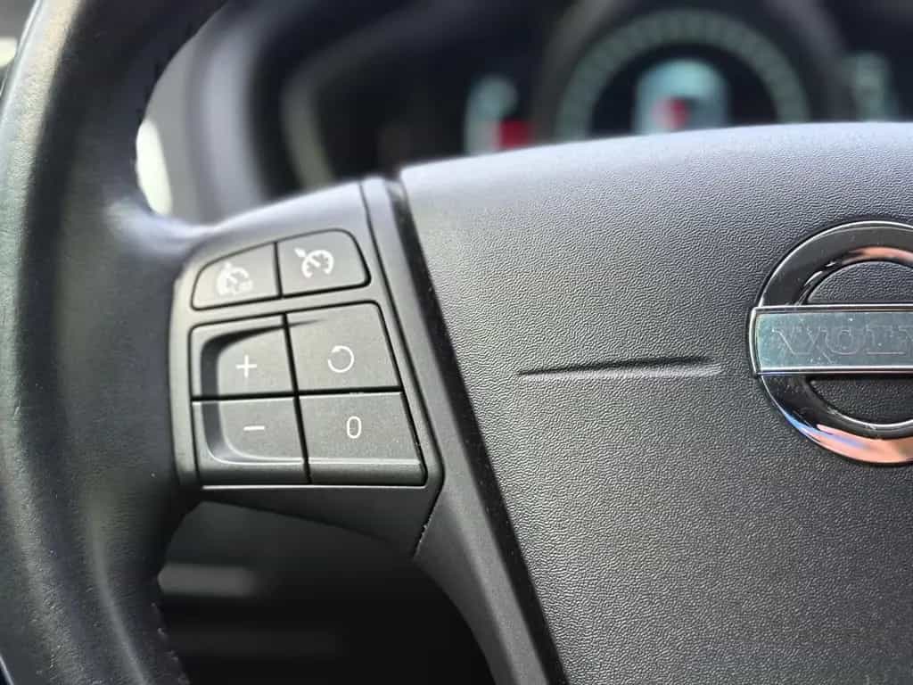 Volvo V40 You! Navi Xenon Automatik 11/2013-photo-21