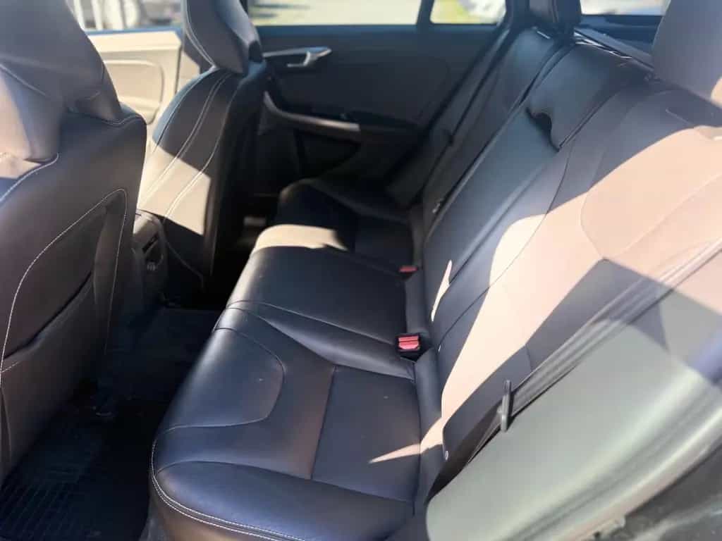 Volvo V60 Kombi Leder*Camera*Tüv Neu*Garantie 12/2017-photo-13
