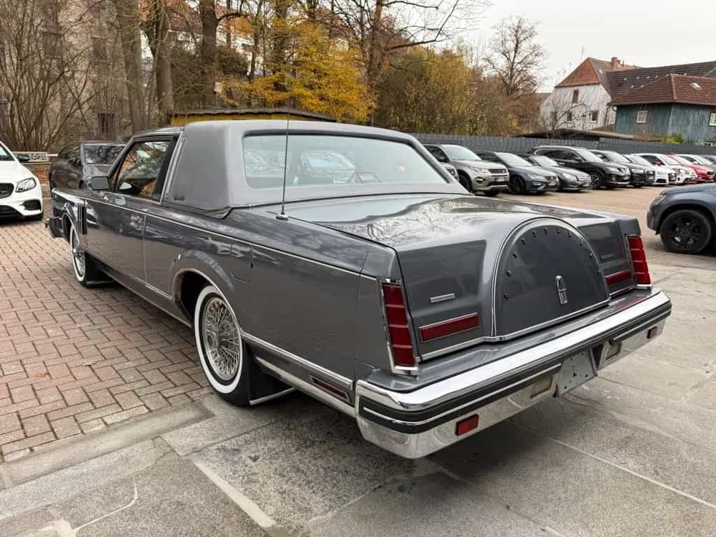 Lincoln Mark VI H-Zulassung Tüv Neu V8 4.8 Signature S. 07/1983-photo-11