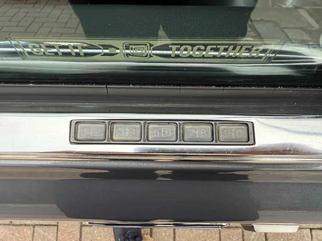 Lincoln Mark VI H-Zulassung Tüv Neu V8 4.8 Signature S. 07/1983-photo-15