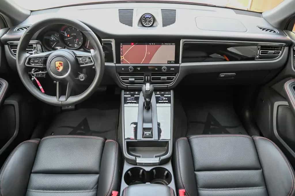 Porsche Macan GTS *Leder-Paket* Luft* Pano* AHK* 21 Zoll 02/2022-photo-10