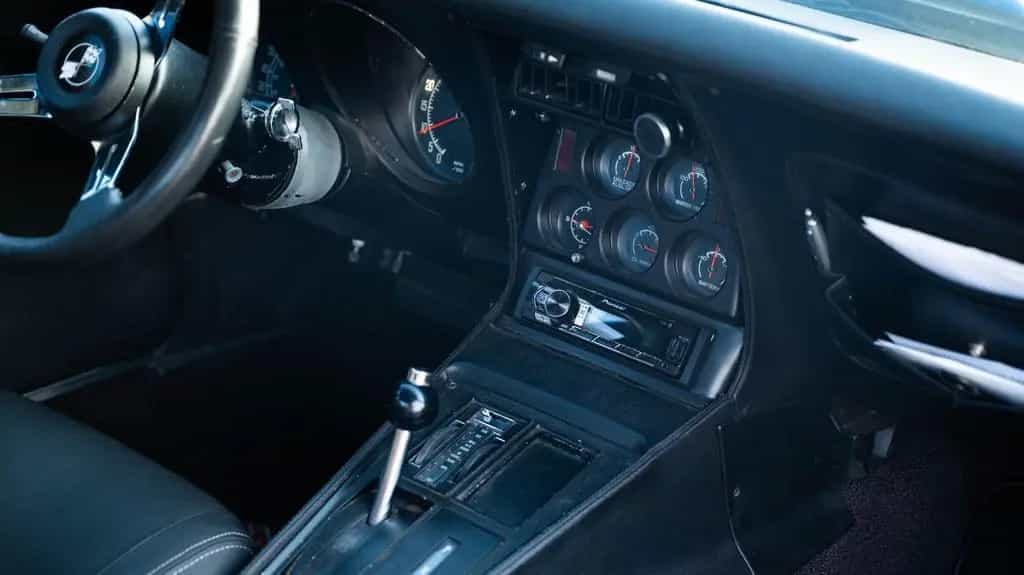 Corvette C3 07/1975-photo-4