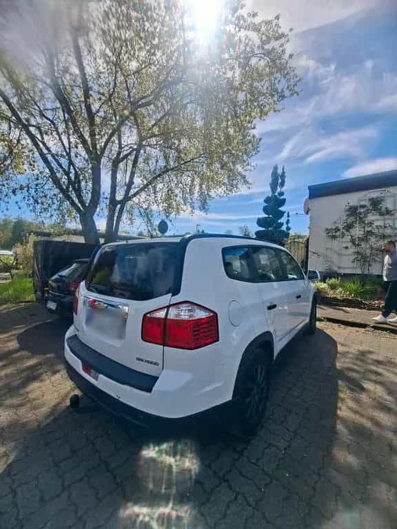 Chevrolet Orlando 7 Sitzer // Neu TÜV 12/2012-photo-0
