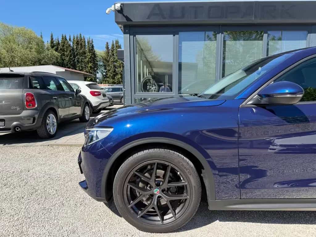 Alfa Romeo Stelvio 2WD*BlueMontecarlo*Kamera*Automatik* 06/2020-photo-22