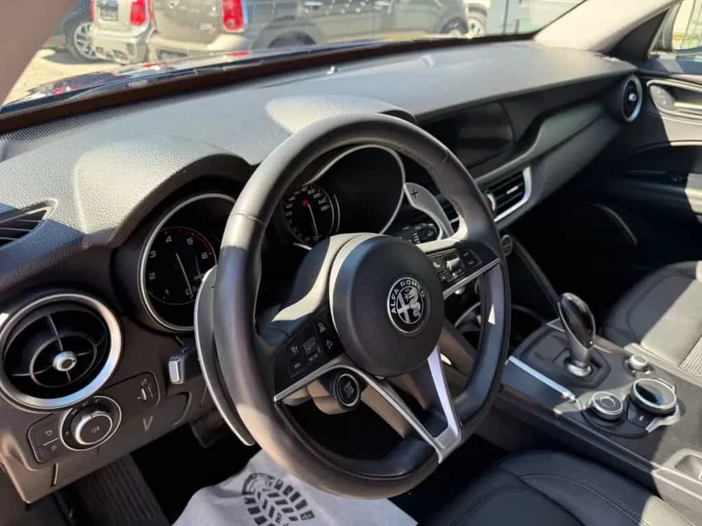 Alfa Romeo Stelvio 2WD*BlueMontecarlo*Kamera*Automatik* 06/2020-photo-9