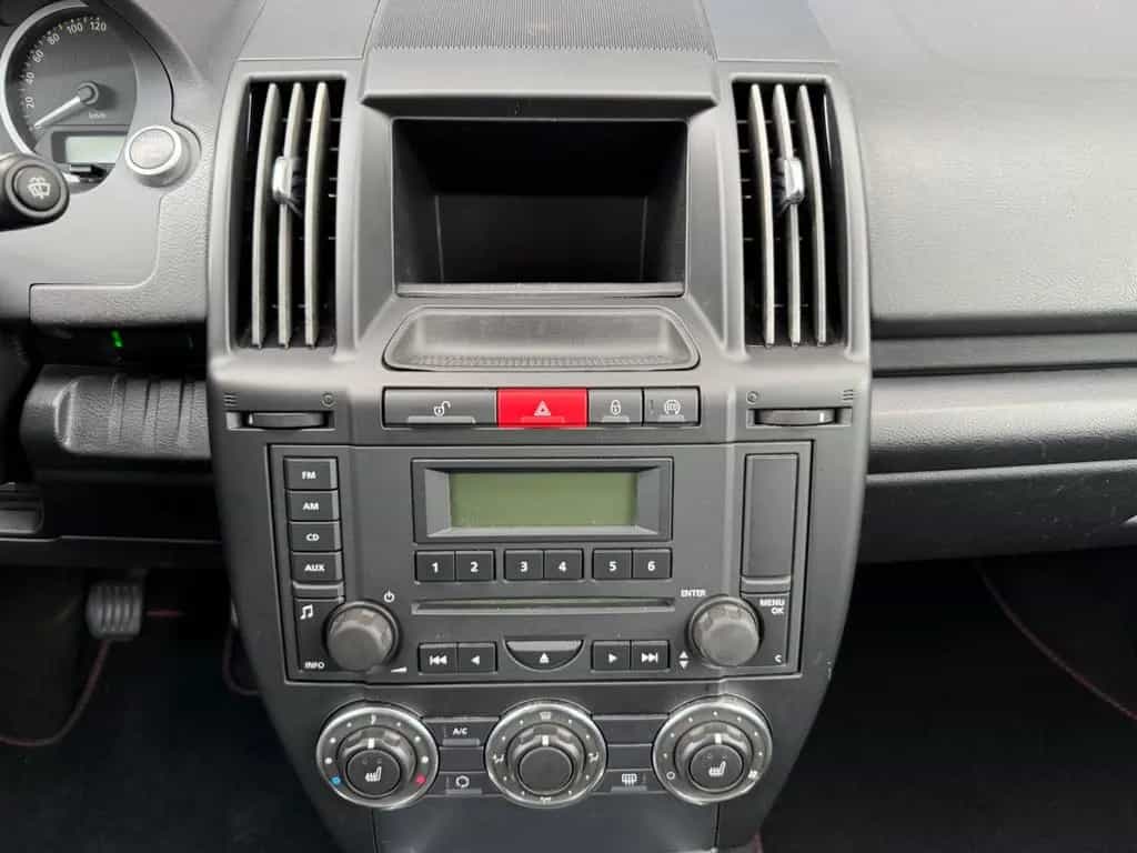 Land Rover Freelander 2.2 Limited Edition 1 Hand Klima 08/2010-photo-18