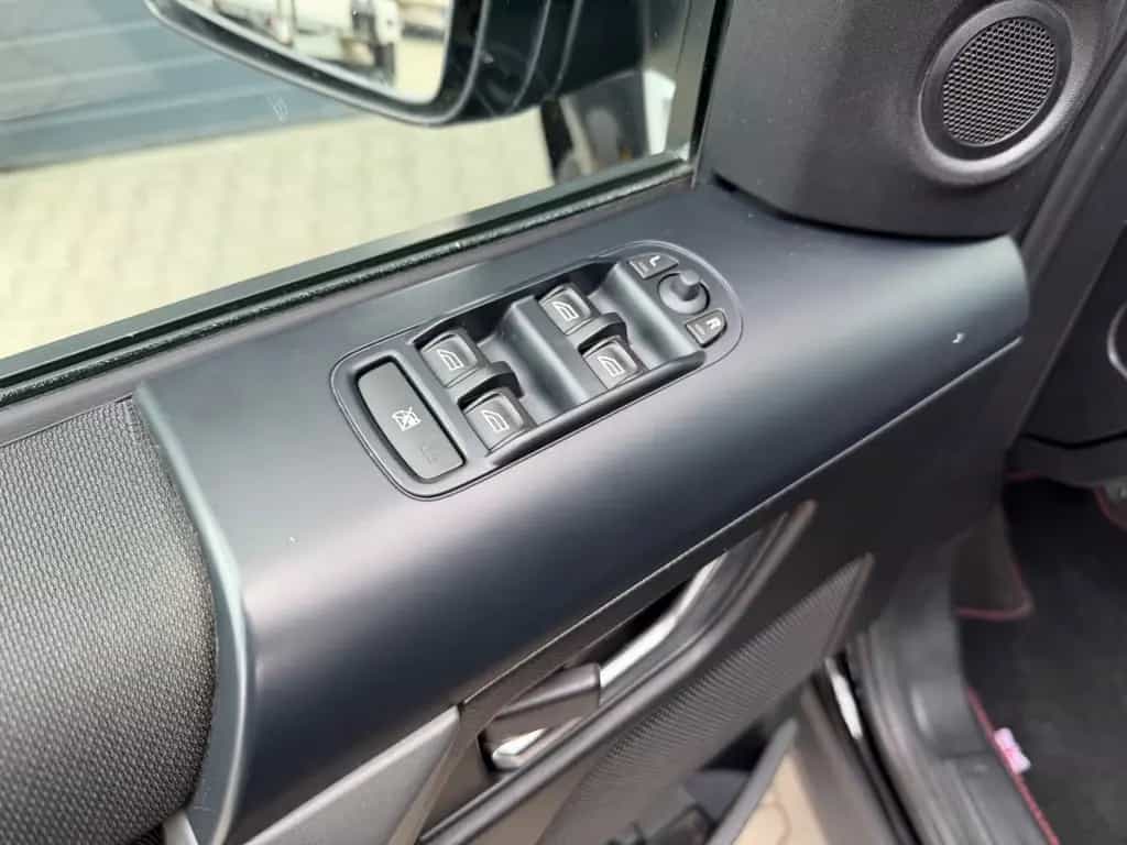 Land Rover Freelander 2.2 Limited Edition 1 Hand Klima 08/2010-photo-23