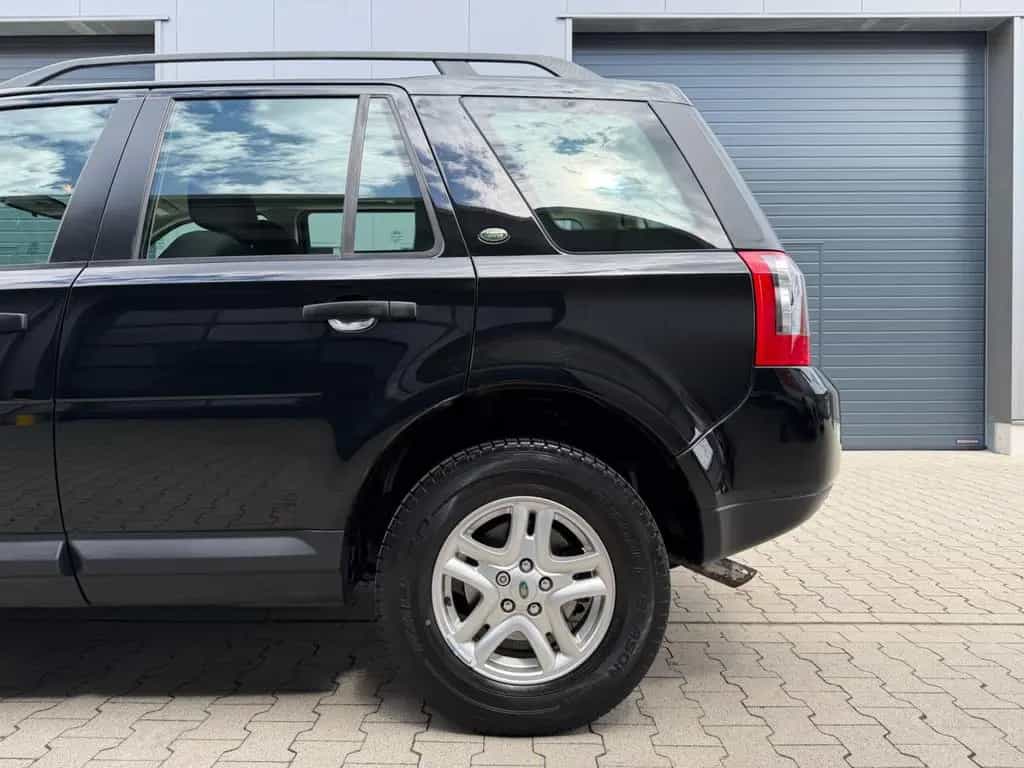 Land Rover Freelander 2.2 Limited Edition 1 Hand Klima 08/2010-photo-27