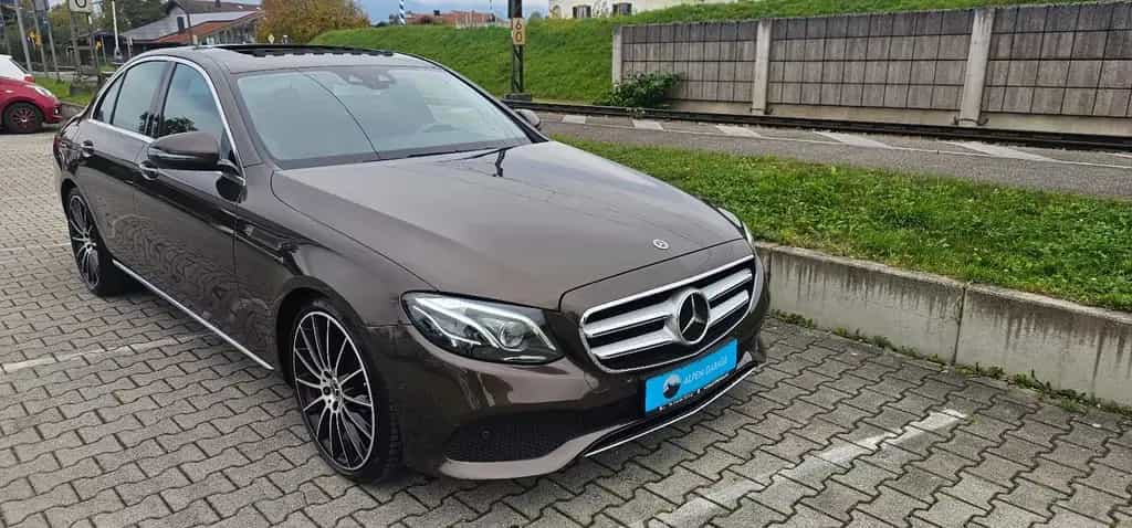 Mercedes-Benz E 350 E*350d*Lim.*Avantgarde*Widescreen*Multibeam*MEGA 07/2017-photo-10