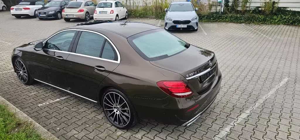Mercedes-Benz E 350 E*350d*Lim.*Avantgarde*Widescreen*Multibeam*MEGA 07/2017-photo-3