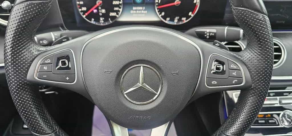 Mercedes-Benz E 350 E*350d*Lim.*Avantgarde*Widescreen*Multibeam*MEGA 07/2017-photo-30