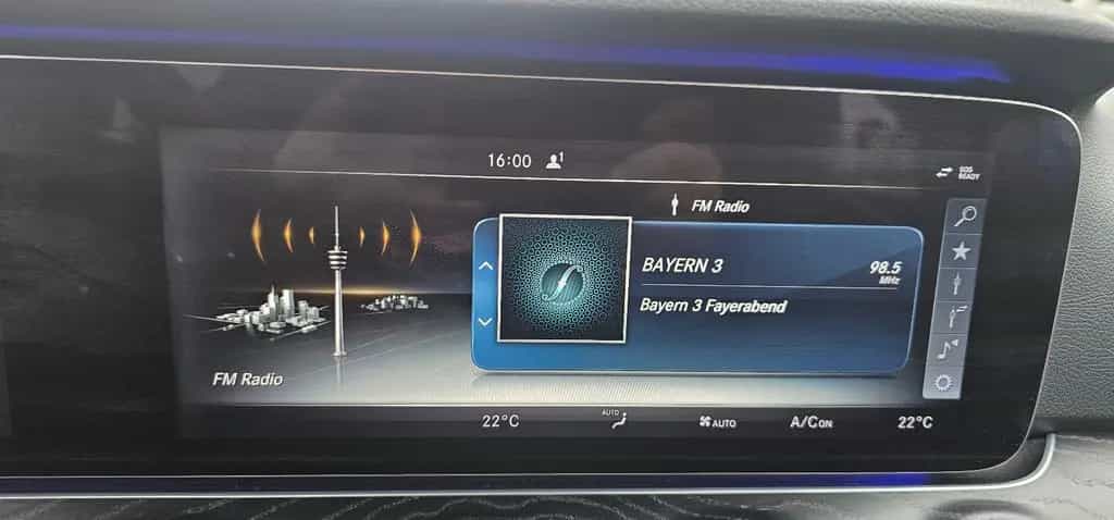 Mercedes-Benz E 350 E*350d*Lim.*Avantgarde*Widescreen*Multibeam*MEGA 07/2017-photo-33