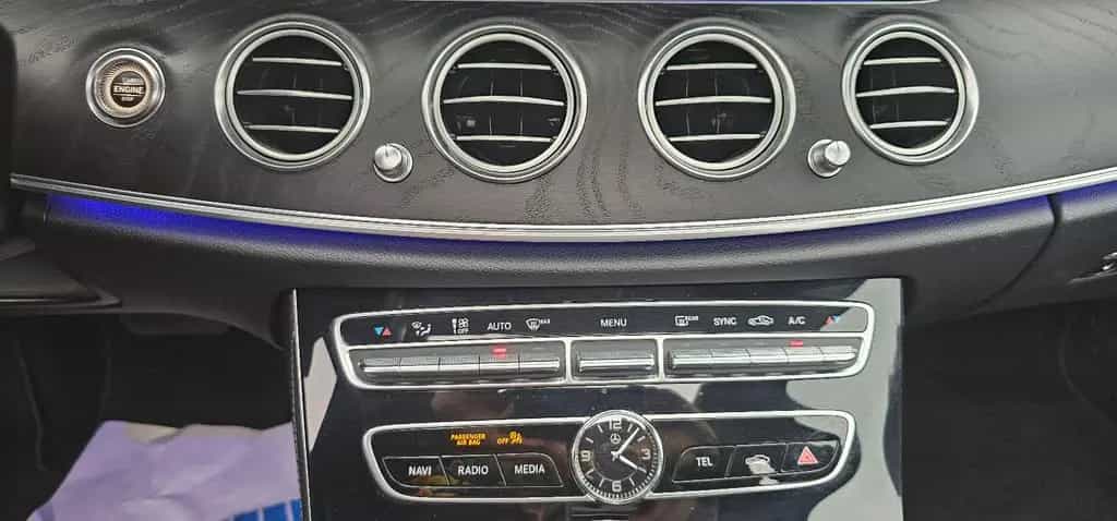 Mercedes-Benz E 350 E*350d*Lim.*Avantgarde*Widescreen*Multibeam*MEGA 07/2017-photo-42