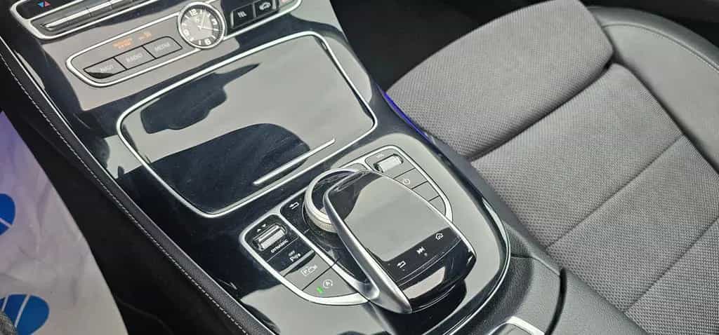 Mercedes-Benz E 350 E*350d*Lim.*Avantgarde*Widescreen*Multibeam*MEGA 07/2017-photo-43