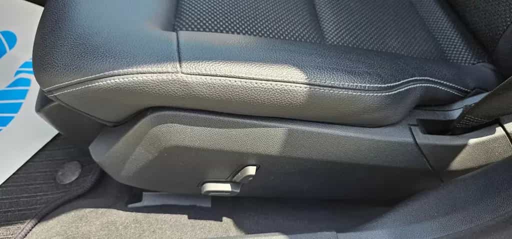 Mercedes-Benz E 200 E*200*CGI*Lim.*7G-TRONIC*Avantgarde*LED*SHD* 04/2016-photo-23