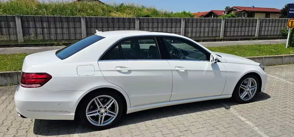 Mercedes-Benz E 200 E*200*CGI*Lim.*7G-TRONIC*Avantgarde*LED*SHD* 04/2016-photo-6