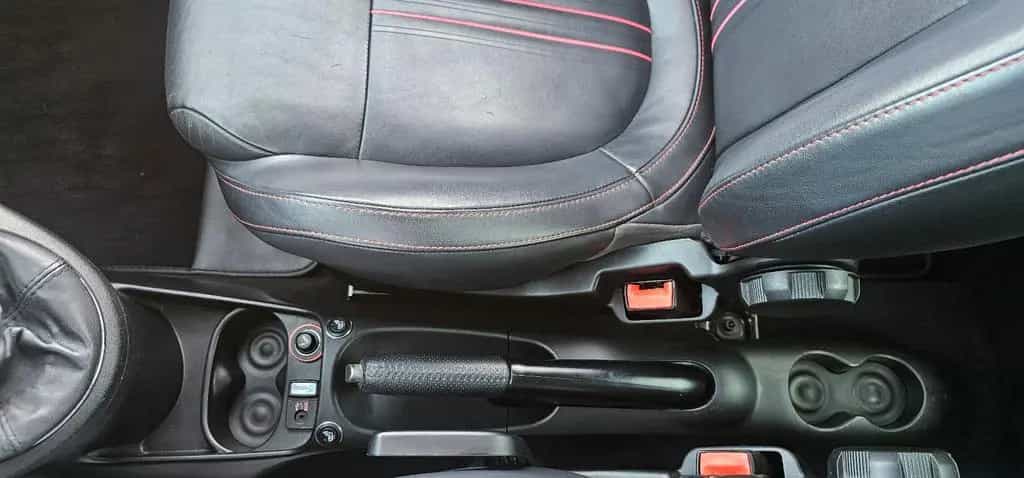 Abarth 595 *Turismo*Leder*NAVI*Carplay*Bi-Xenon*Carbon* 09/2015-photo-44