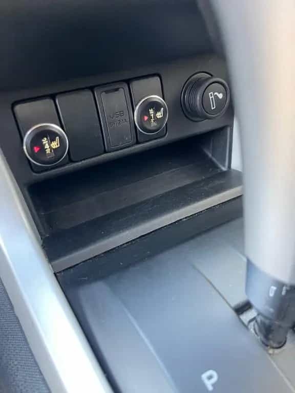 Isuzu D-Max 11/2019-photo-10