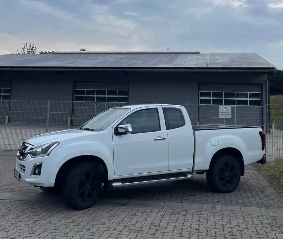 Isuzu D-Max 11/2019-photo-3