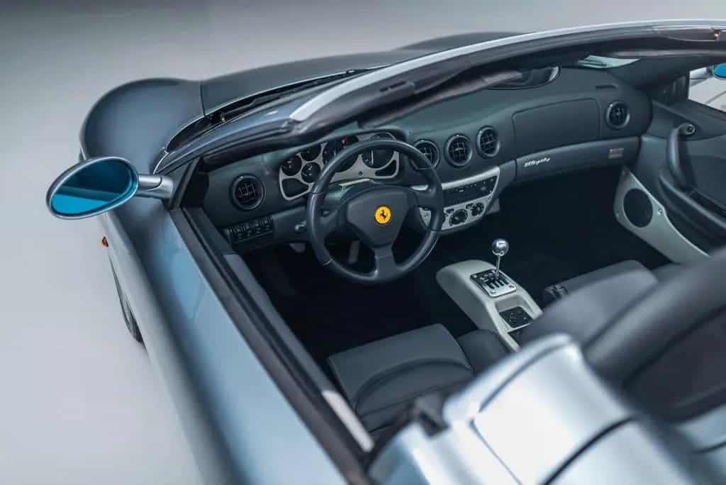 Ferrari 360 Spider - Handschalter, Erstbesitz 02/2001-photo-32