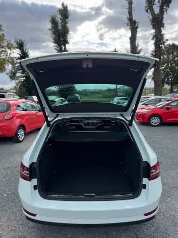 Skoda Superb 2.0 TSI 162kW Green tec DSG L&K Combi 08/2016-photo-18