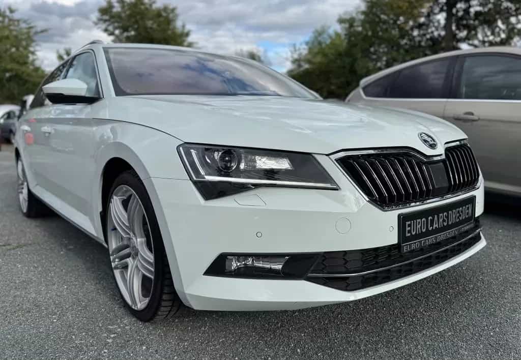Skoda Superb 2.0 TSI 162kW Green tec DSG L&K Combi 08/2016-photo-2