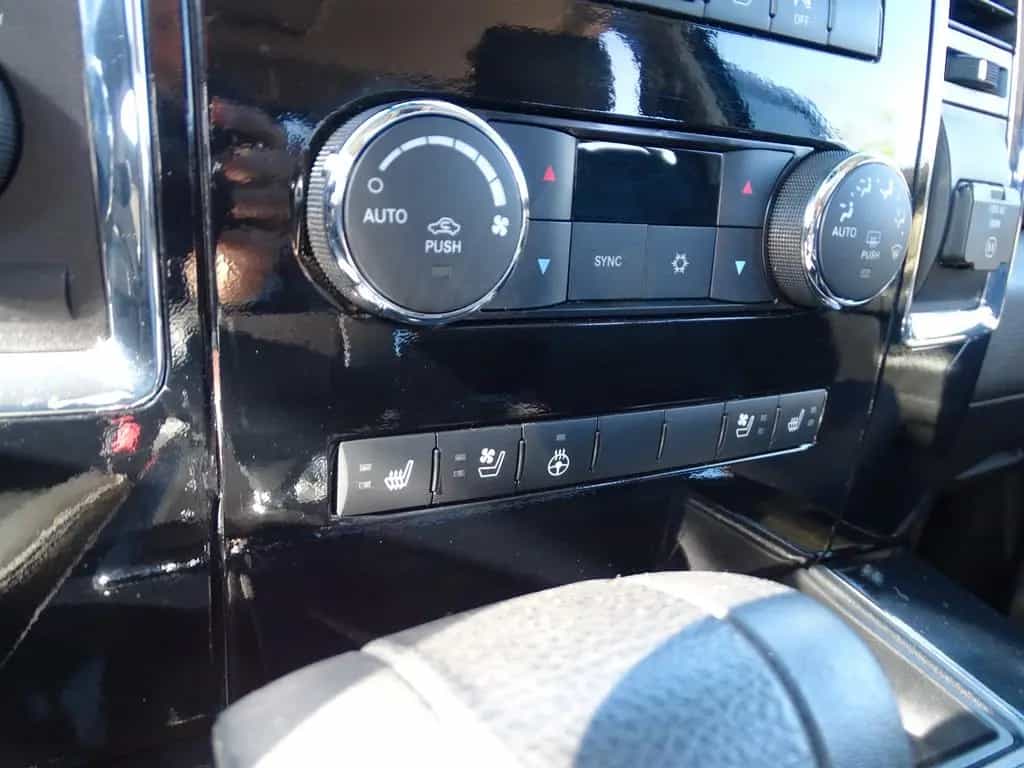 Dodge RAM 1500 5,7L HEMI 4x4 CrewCab LPG-Gas *BIGFOOT* 03/2011-photo-36