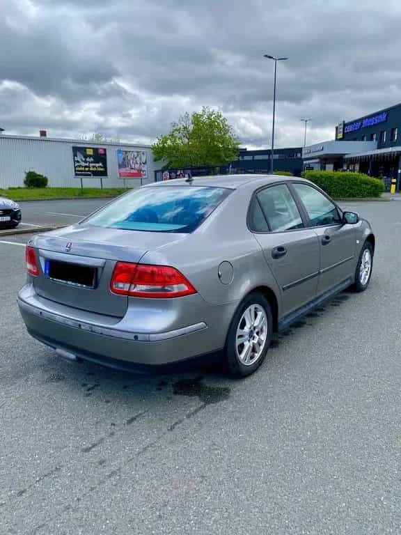 Saab 9-3 1.8i Vector Sport-Limousine Vector 04/2004-photo-1