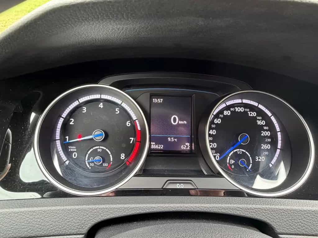 Volkswagen Golf 2.0 TSI 4MOTION BMT R R 11/2016-photo-10