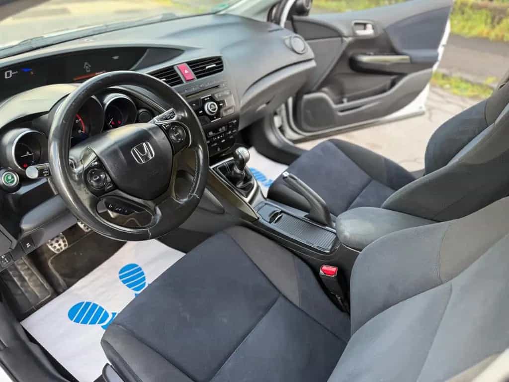 Honda Civic Lim. 5-trg. 1.6 i-DTEC Sport Tüv 03-2028 09/2013-photo-24
