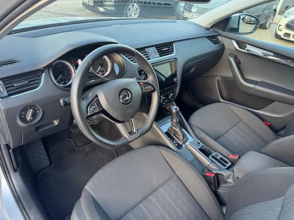 Skoda Octavia Combi Style/Aut/LED/ACC 09/2017-photo-14