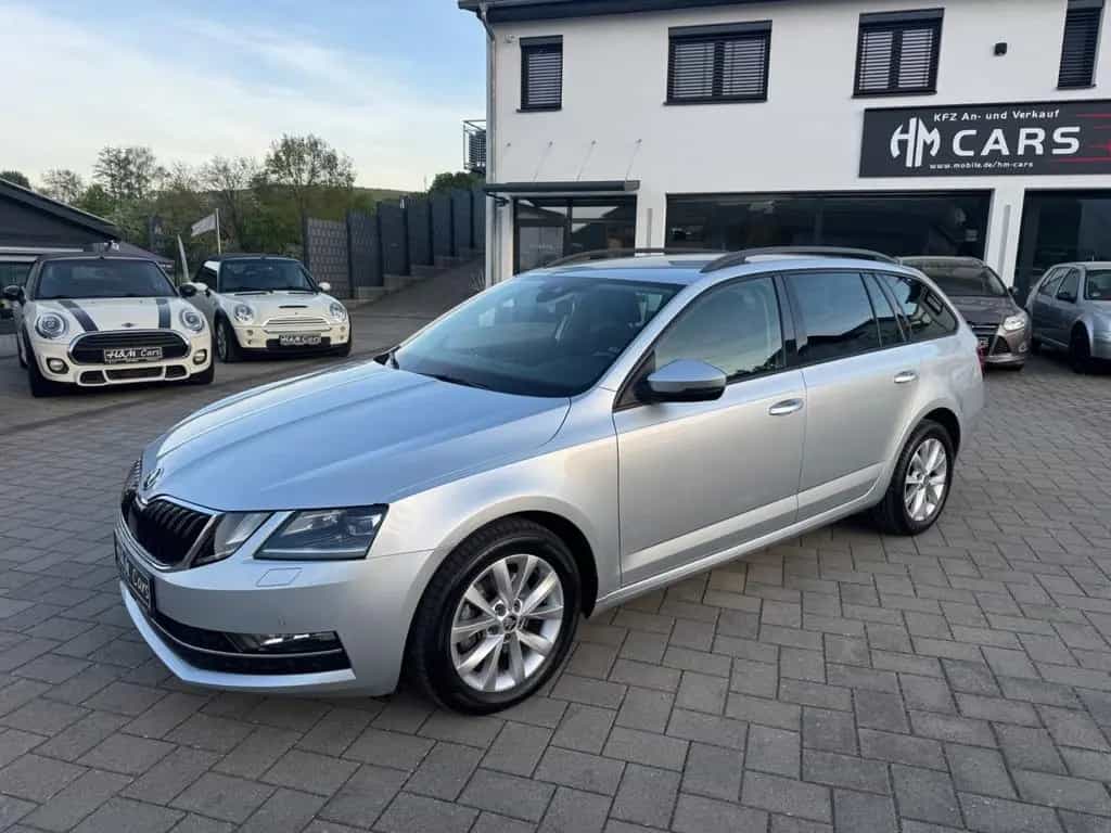 Skoda Octavia Combi Style/Aut/LED/ACC 09/2017-photo-21