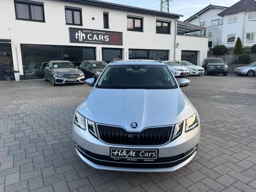 Skoda Octavia Combi Style/Aut/LED/ACC 09/2017-photo-24