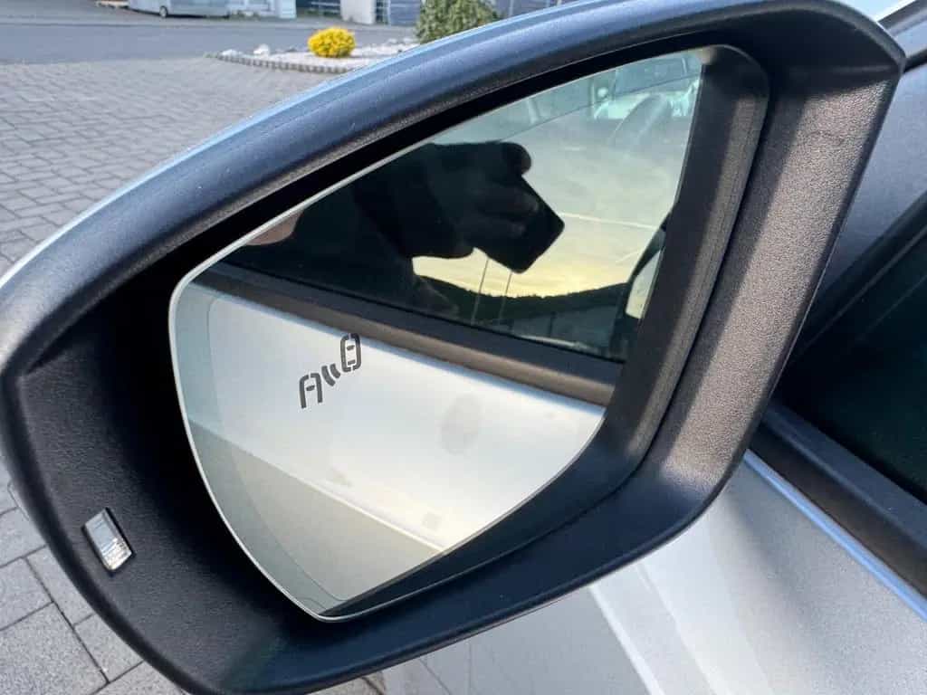 Skoda Octavia Combi Style/Aut/LED/ACC 09/2017-photo-25