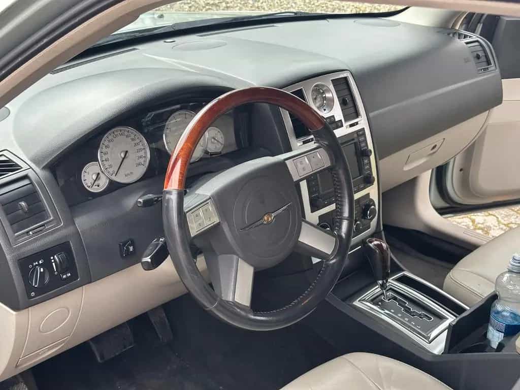 Chrysler 300C Touring 3.5 V6 AWD Autom. - LPG 12/2004-photo-11