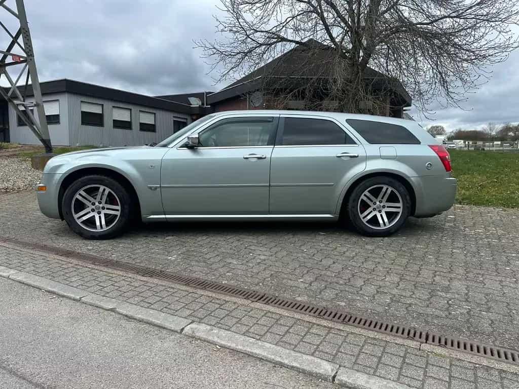 Chrysler 300C Touring 3.5 V6 AWD Autom. - LPG 12/2004-photo-2