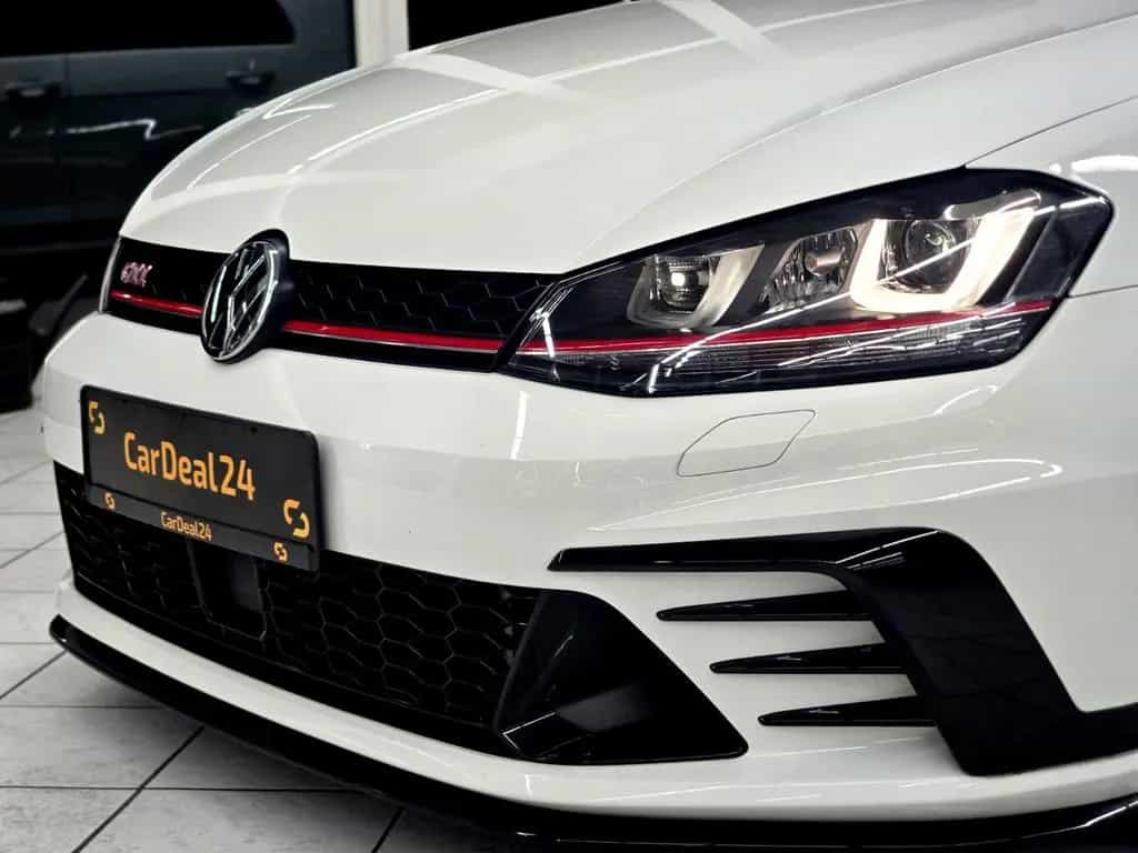 Volkswagen Golf VII GTI Clubsport *DSG*KW*ABT*86TKM*PANO* 05/2016-photo-11