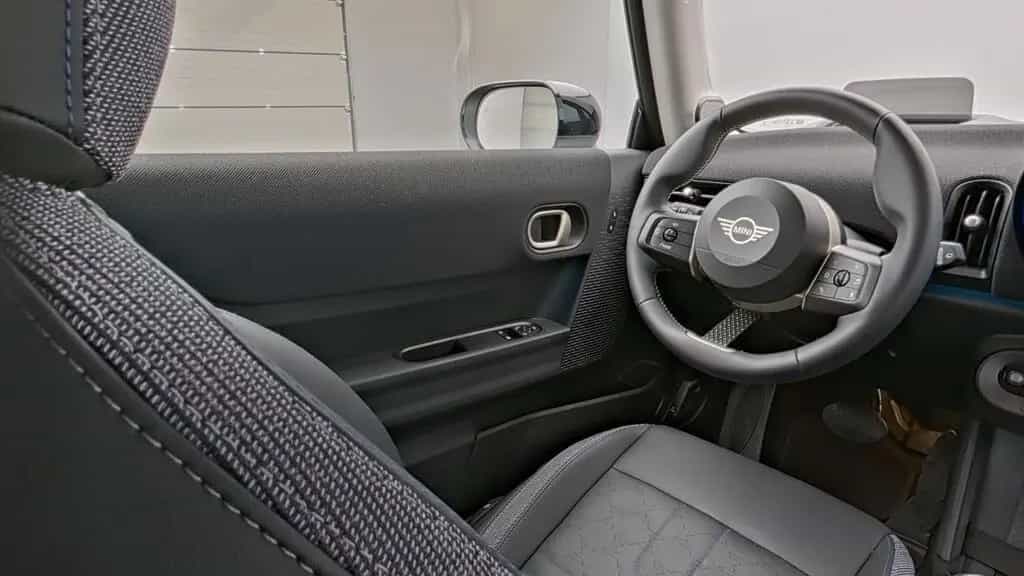 MINI Cooper C 03/2025-photo-10