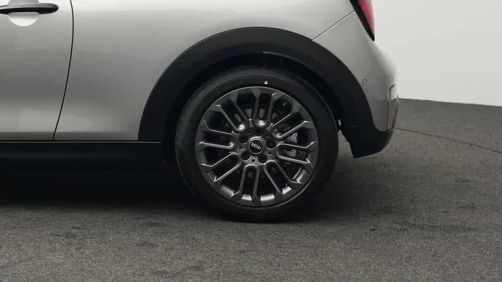 MINI Cooper C 01/2025-photo-17