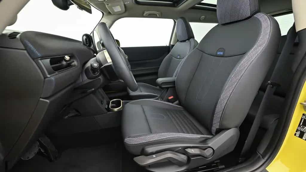 MINI Cooper C 11/2024-photo-10
