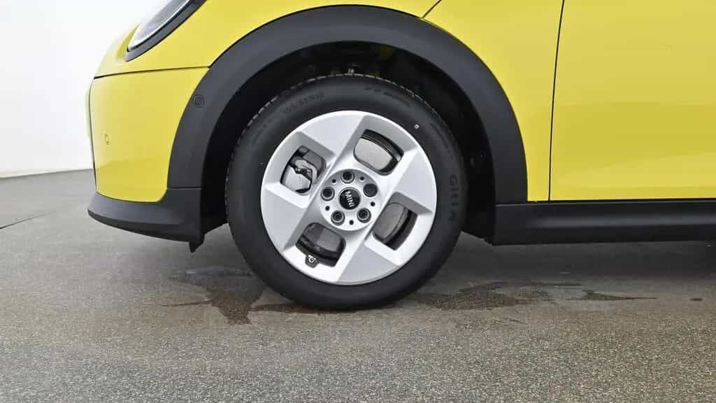 MINI Cooper C 11/2024-photo-16
