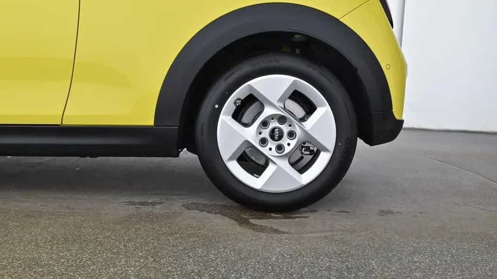MINI Cooper C 11/2024-photo-18