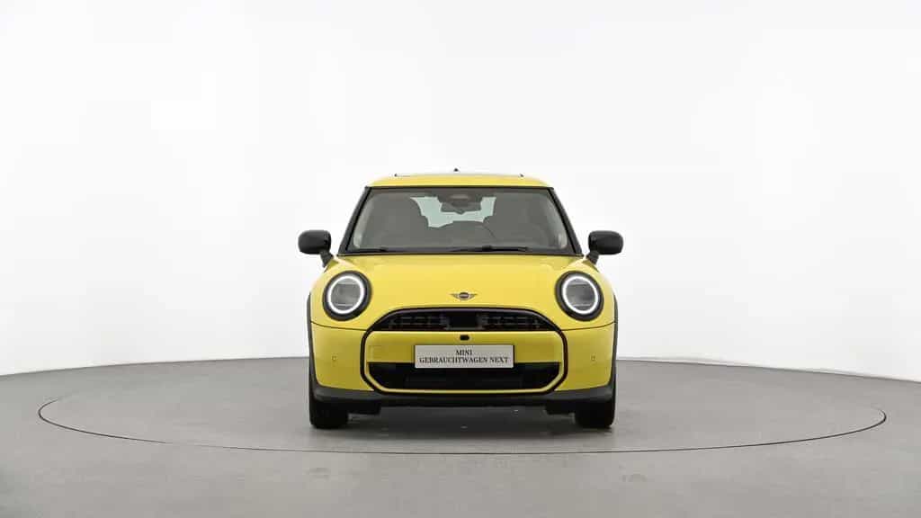 MINI Cooper C 11/2024-photo-2