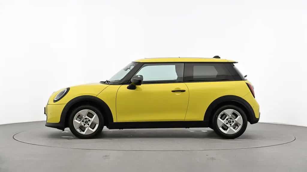 MINI Cooper C 11/2024-photo-3