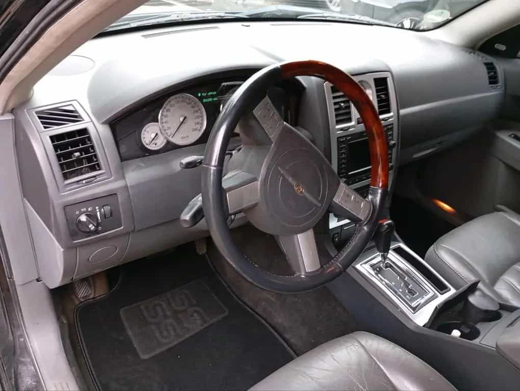 Chrysler 300C Kombi 5,7 Hemi AWD Tausch ge... 06/2005-photo-9