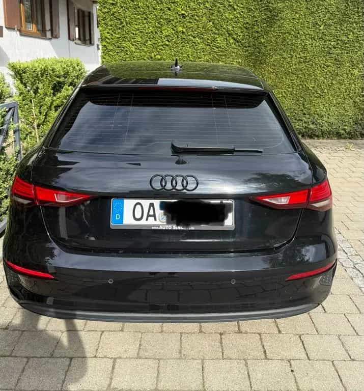 Audi A3 35 TFSI S Tronic Sportback, mythosschwarz 02/2021-photo-14