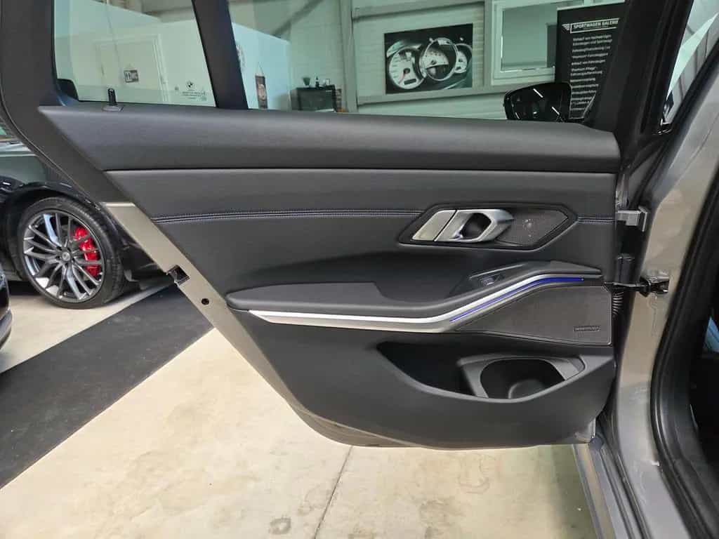 BMW M340 xDrive Touring /HUD/Keyless/1.Hand/*320€ 05/2021-photo-24